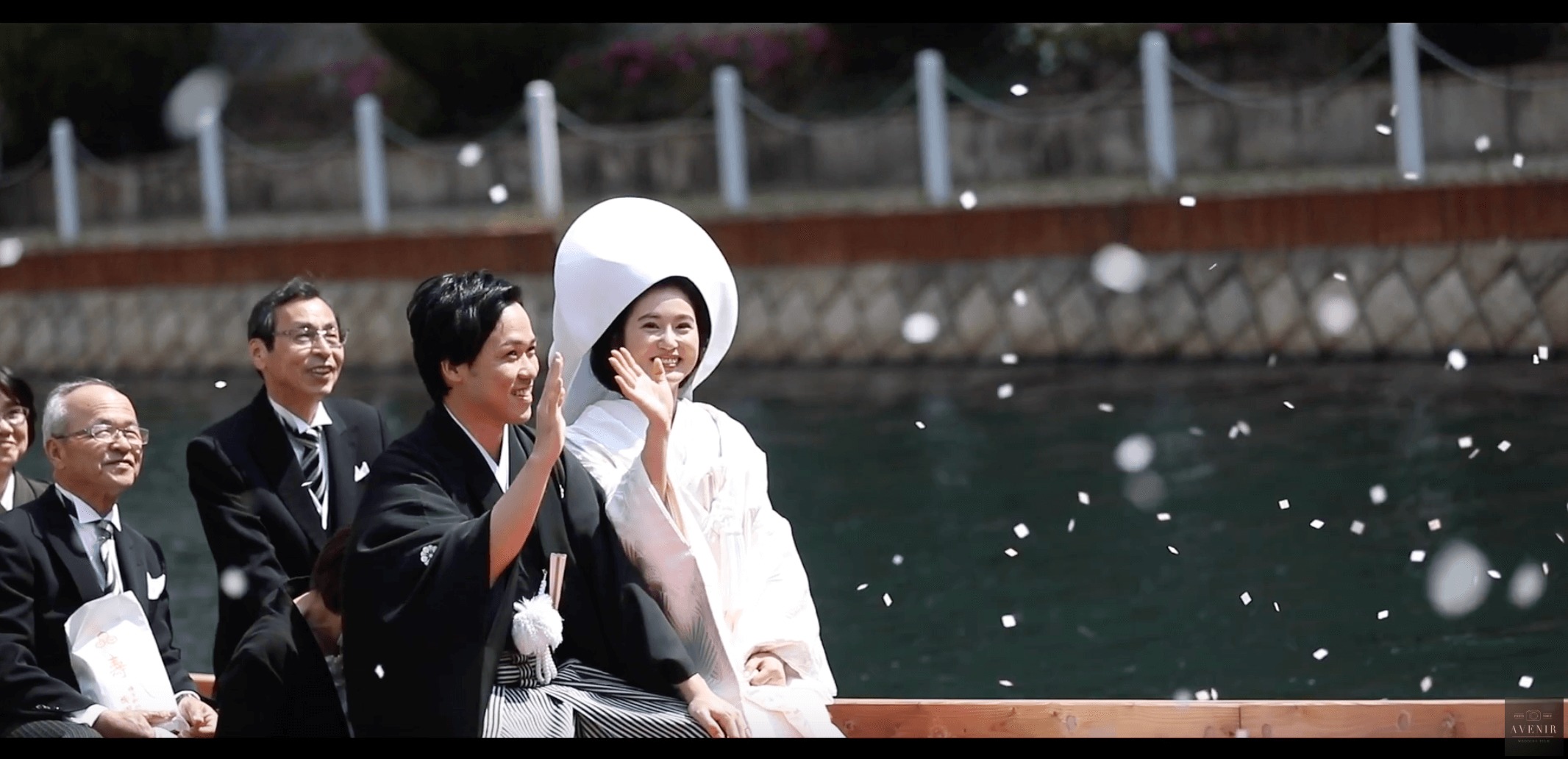 福岡 櫛田神社で結婚式 人力車と花嫁船のスナップ写真撮影 熊本で結婚式前撮り フォトウェディングならavenir ロケーションフォト 結婚 写真専門カメラマン